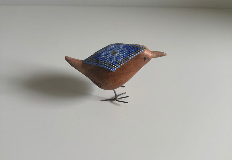 Pájaro Mini de Madera con Arte Huichol